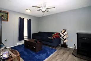 7 Corrigan St, Gorham, NH 03581 - Photo 5