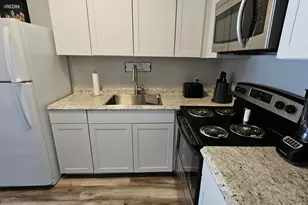 9 Treetop Cir, Laconia, NH 03246 - Photo 7