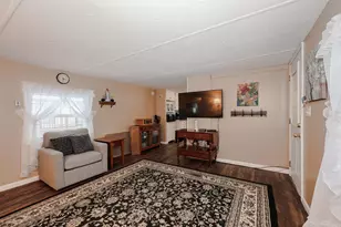 153 Leavitt Rd, Pittsfield, NH 03263 - Photo 3