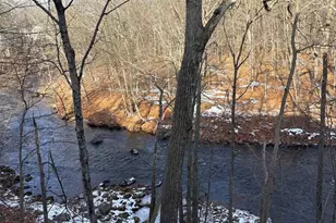 322 Nashua St, Milford, NH 03055 - Photo 29