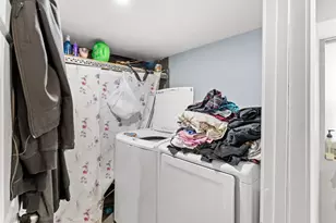 25 S Wilson St, Manchester, NH 03103 - Photo 13