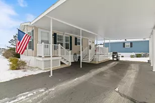 53 Hagop Rd, Salem, NH 03079 - Photo 5