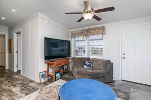 53 Hagop Rd, Salem, NH 03079 - Photo 5