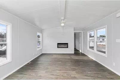 29 Lowell Road #37, Salem, NH 03079 - Photo 7