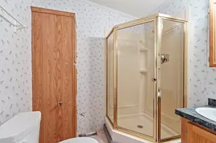 34 Dianne St, Nashua, NH 03062 - Photo 25