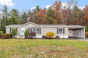 34 Dianne St, Nashua, NH 03062 - Photo 1