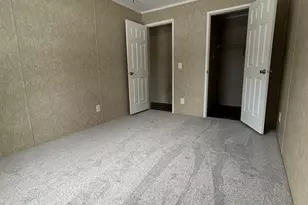 21 Sparrow St, Keene, NH 03431 - Photo 17