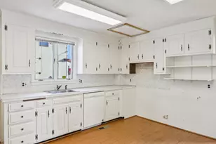 187 Main St, Salem, NH 03079 - Photo 9