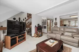 5 Tsienneto Rd, Derry, NH 03038 - Photo 7