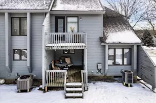 5 Tsienneto Rd, Derry, NH 03038 - Photo 31