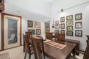 5 Tsienneto Rd, Derry, NH 03038 - Photo 13