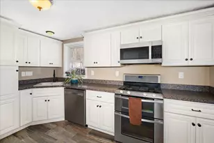 213 Joe English Rd, New Boston, NH 03070 - Photo 15