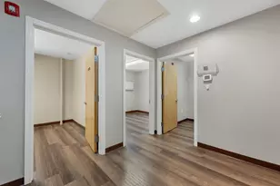 1 Mound Ct, Merrimack, NH 03054 - Photo 9