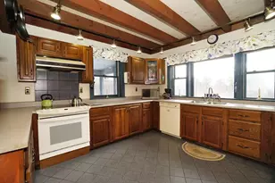 185 Larkin Hill Rd, Bennington, NH 03442 - Photo 5