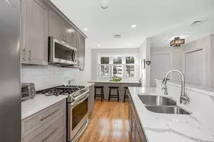 4 Heather Ct, Nashua, NH 03062 - Photo 9