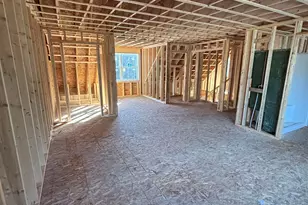 12 Mica Dr, Raymond, NH 03077 - Photo 9