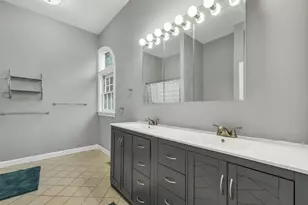 4 Kingston Way, Hudson, NH 03051 - Photo 19