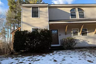 4 Kingston Way, Hudson, NH 03051 - Photo 1