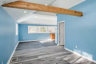 8 Phillips Ln, Rochester, NH 03868 - Photo 3