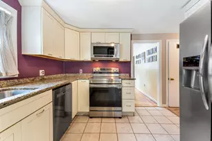 97 Muchado Dr, Barrington, NH 03825 - Photo 5