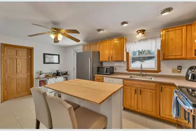 34 Depot Road, Manchester, NH 03103 - Photo 27