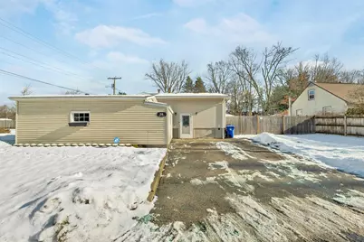 34 Depot Road, Manchester, NH 03103 - Photo 7