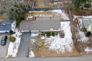 180 W Haven Rd, Manchester, NH 03104 - Photo 37