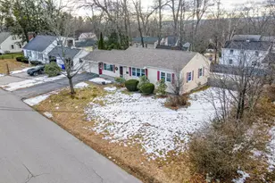 180 W Haven Rd, Manchester, NH 03104 - Photo 35