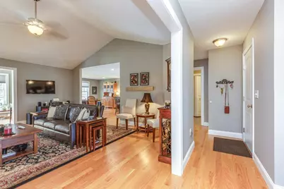 66 Pineview Drive, Candia, NH 03034 - Photo 13