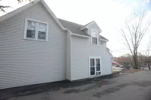 51 Portsmouth Ave, Exeter, NH 03833 - Photo 11