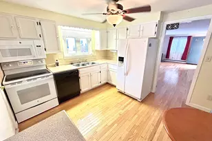 14 Amoskeag Rd, Concord, NH 03301 - Photo 9