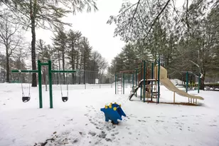 232 Winding Pond Rd, Londonderry, NH 03053 - Photo 35