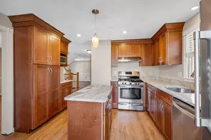 25 Robinhood Rd, Nashua, NH 03062 - Photo 7