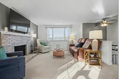 42 Kendall Pond Road, Derry, NH 03038 - Photo 7