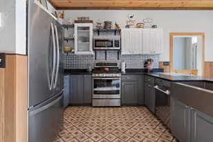 174 Kilton Rd, Canaan, NH 03741 - Photo 15