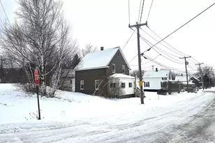 1408 Napert St, Berlin, NH 03570 - Photo 3