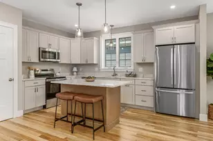 35 Eden Ln, Portsmouth, NH 03801 - Photo 13