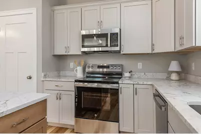 35 Eden Lane #6, Portsmouth, NH 03801 - Photo 9