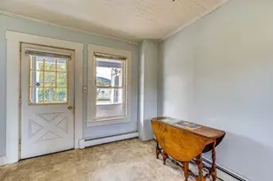 69 Pleasant St, Colebrook, NH 03576 - Photo 19