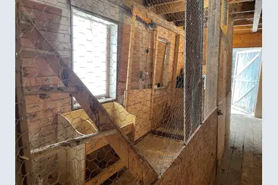 1422 Cabot Road, Woodbury,  05681 - Photo 47