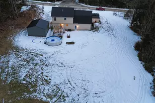 22 Merrill Dr, Bennington, NH 03442 - Photo 5