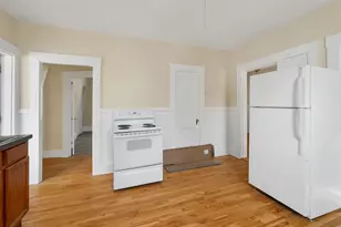 47 Pearl St, Laconia, NH 03246 - Photo 11