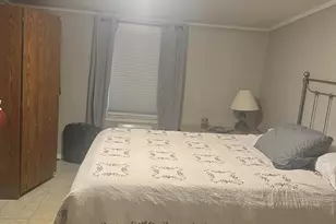 211 Sandown Rd, Chester, NH 03036 - Photo 9