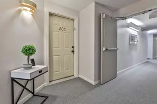 47 Dogwood Dr, Nashua, NH 03062 - Photo 3