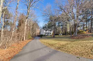 17 Gordon Ave, Pelham, NH 03076 - Photo 3