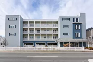 180 Ashworth Ave, Hampton, NH 03842 - Photo 1