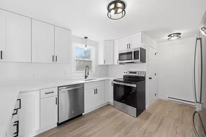 25L English Range Road #B, Derry, NH 03038 - Photo 9