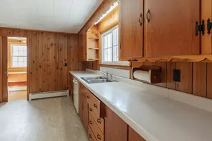 6 Colby St, Keene, NH 03431 - Photo 9