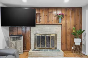 151 Highland St, Hudson, NH 03051 - Photo 9