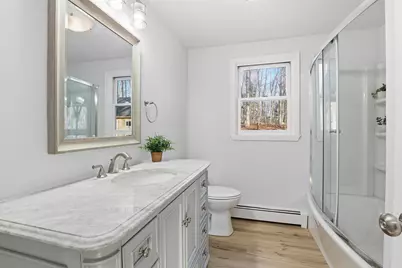 7 Ashley Court, Raymond, NH 03077 - Photo 17